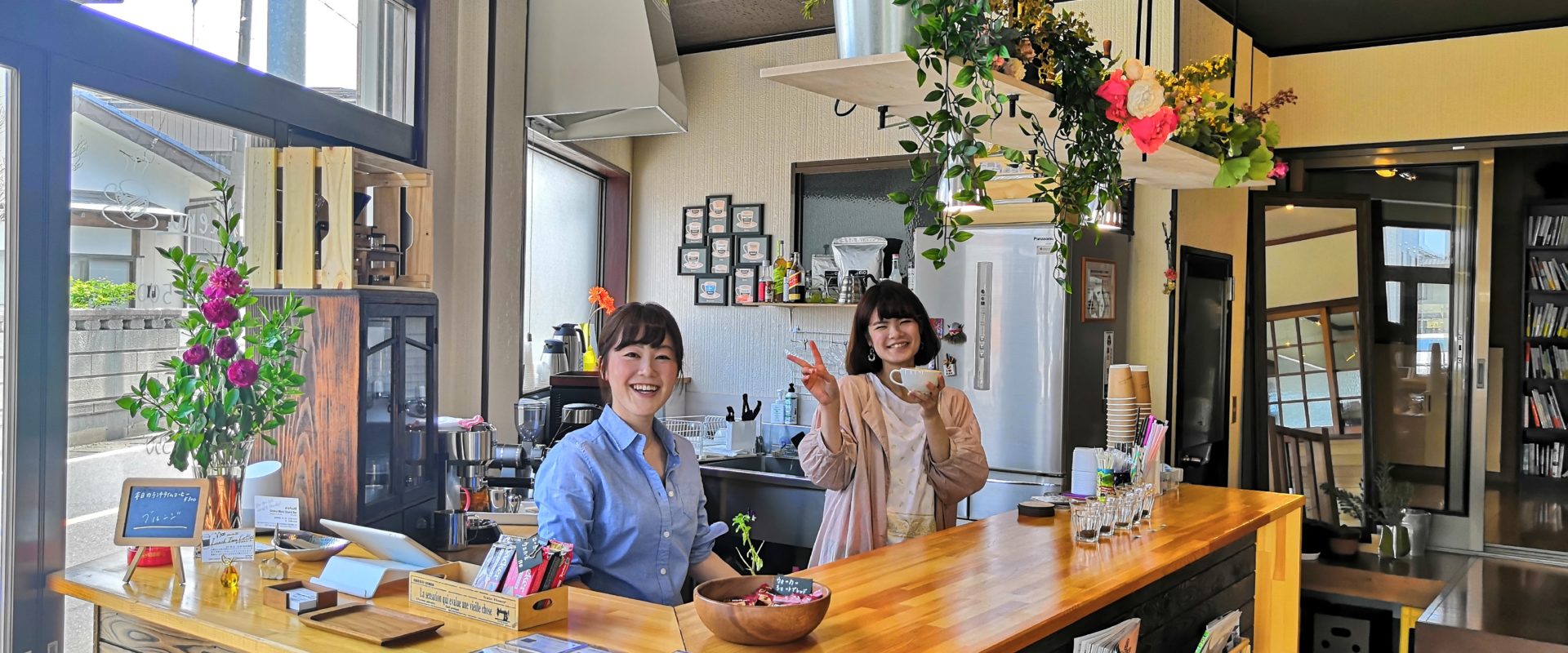 【体験プログラム】カフェで接客をしながら地域の人と交流する